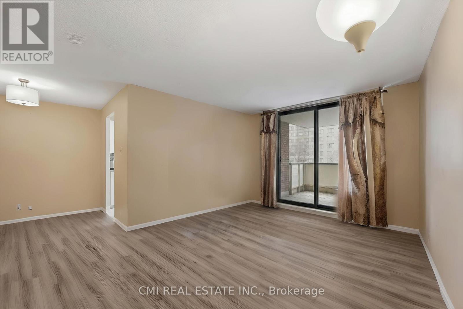 308 - 3 Lisa Street, Brampton, Ontario  L6T 4A2 - Photo 8 - W13042580