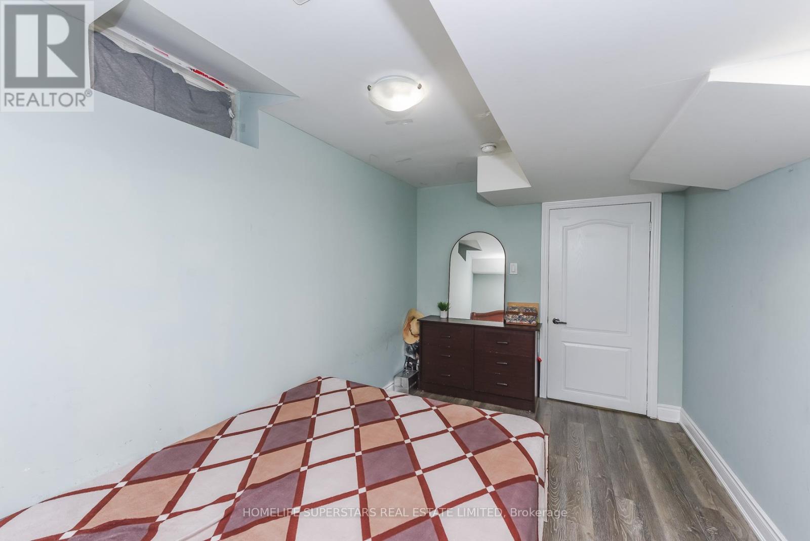 16 Altura Way, Brampton, Ontario  L6P 4A1 - Photo 16 - W13042606