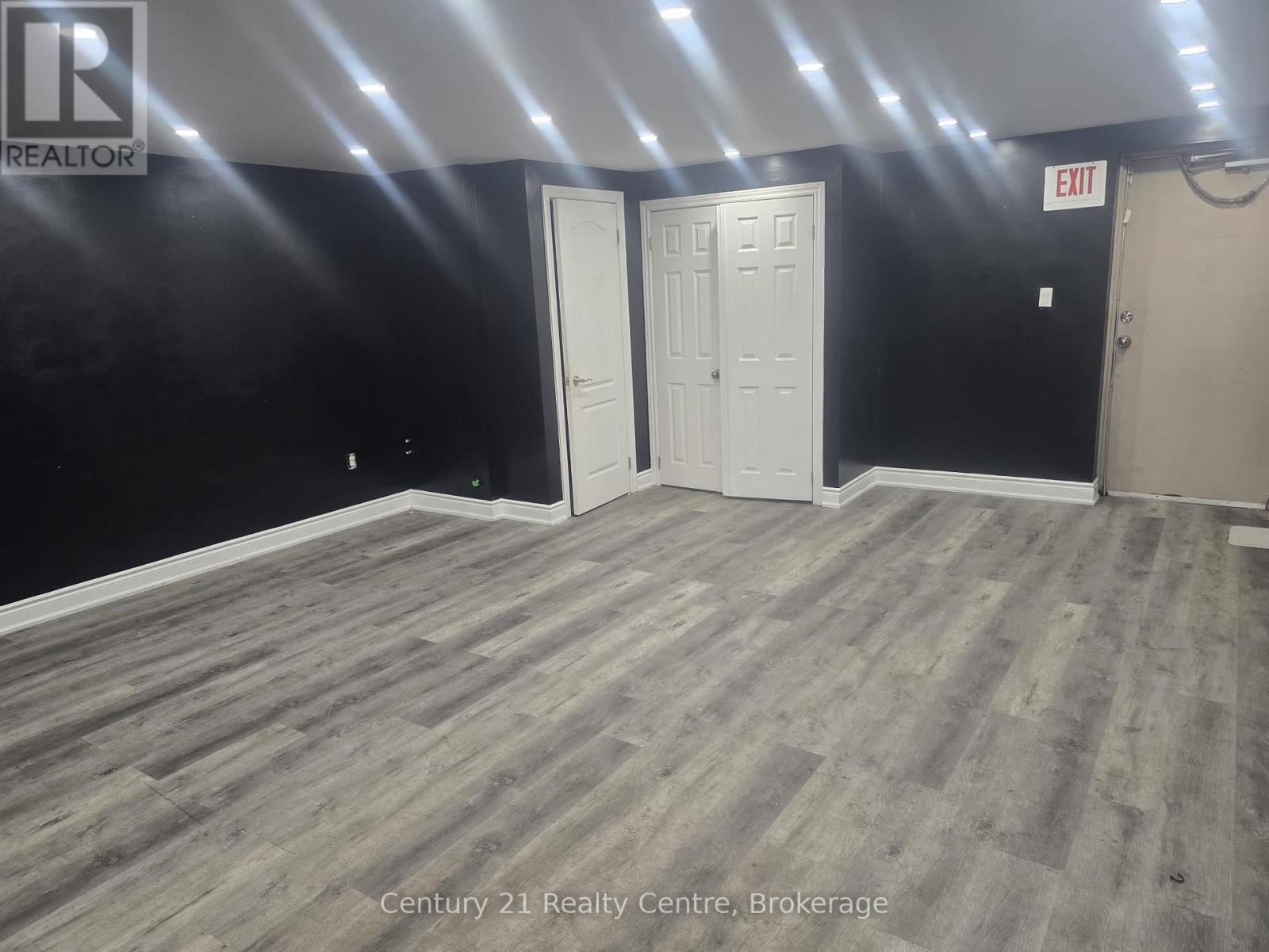 4 - 341 Parkhurst Square, Brampton, Ontario  L6T 0C2 - Photo 5 - W13042674