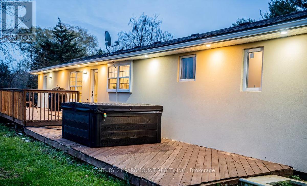 2300 OLDE BASE LINE ROAD, Caledon, Ontario