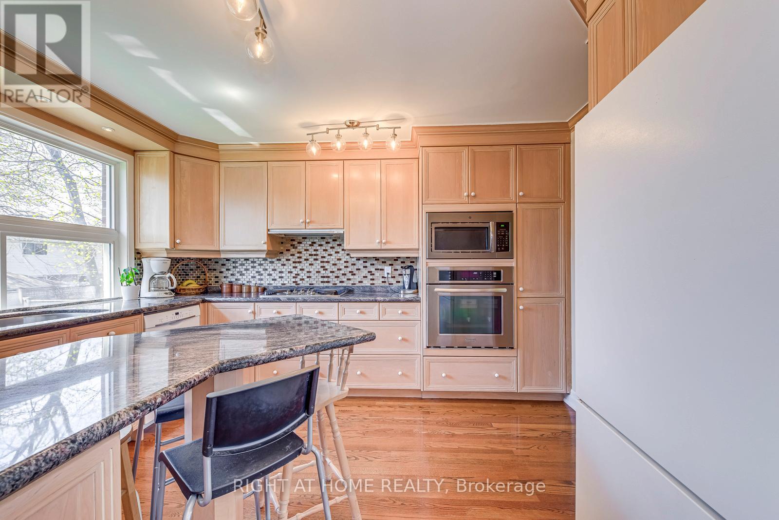 2518 Fifth Line W Line S, Mississauga, Ontario  L5K 1W2 - Photo 10 - W13042740