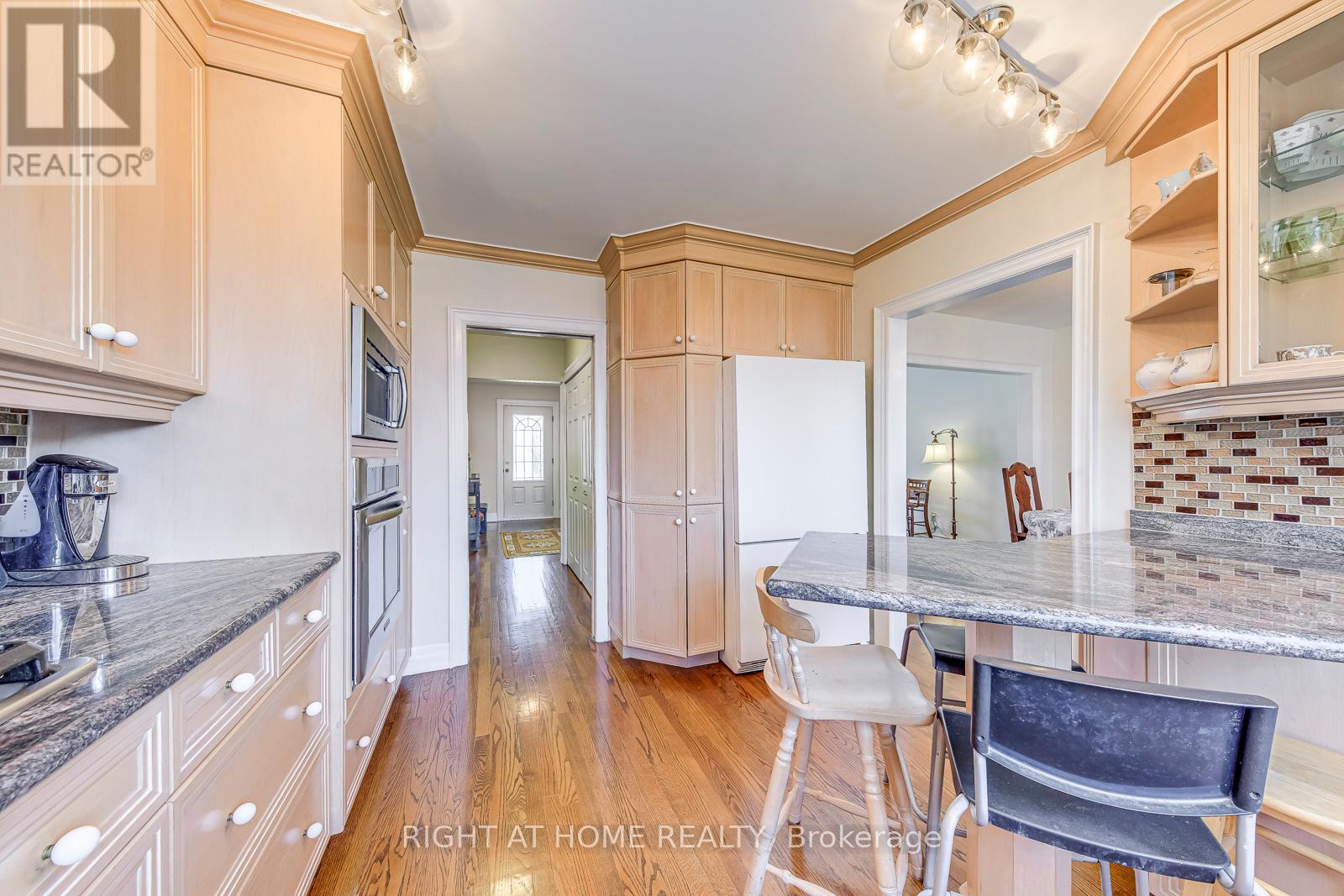 2518 Fifth Line W Line S, Mississauga, Ontario  L5K 1W2 - Photo 9 - W13042740