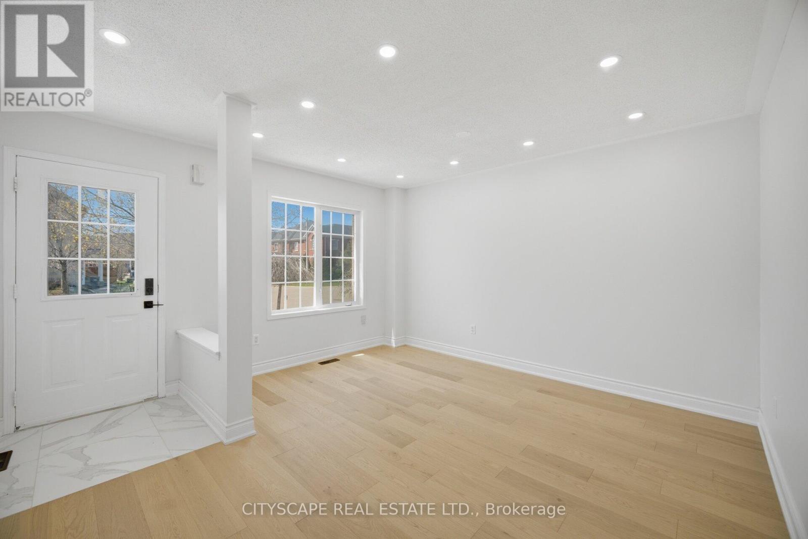 106 Tianlee Crescent E, Brampton, Ontario  L7A 2X4 - Photo 10 - W13042770