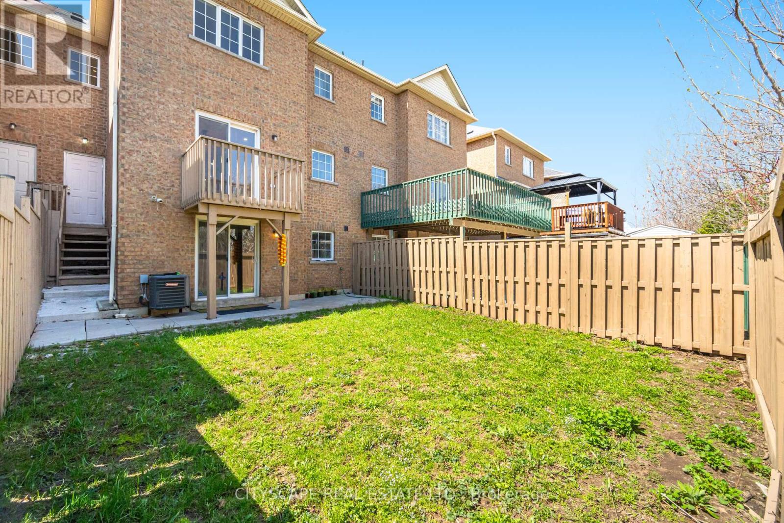 106 Tianlee Crescent E, Brampton, Ontario  L7A 2X4 - Photo 36 - W13042770