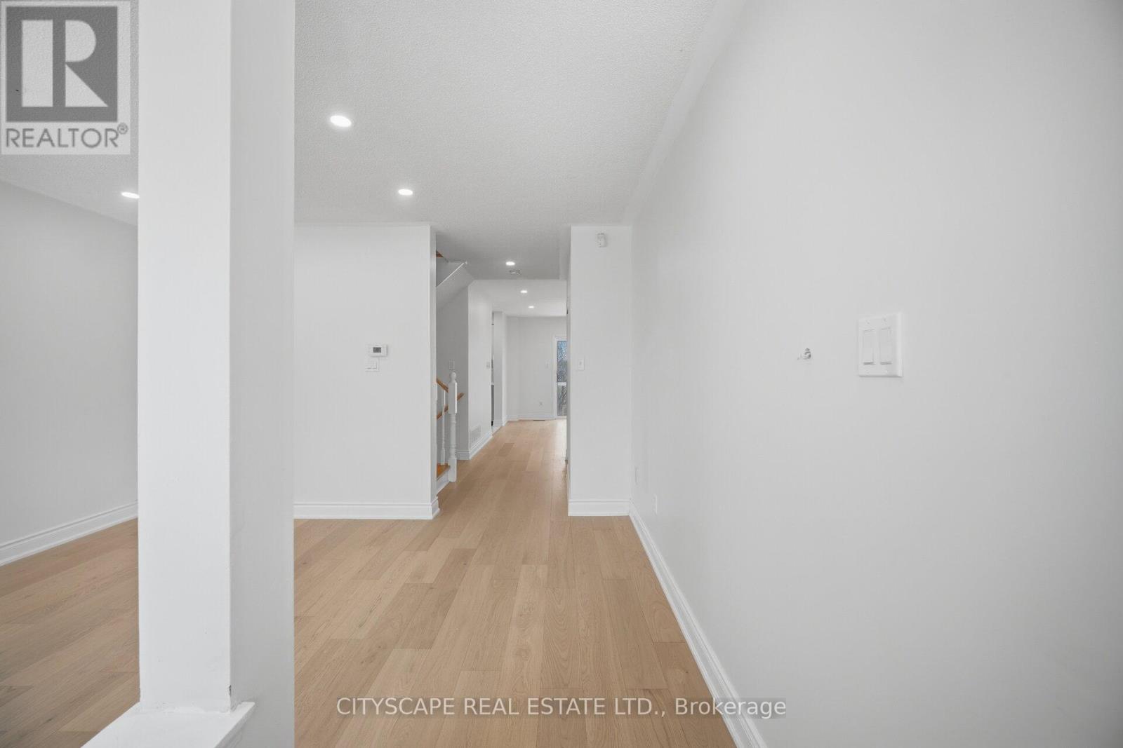 106 Tianlee Crescent E, Brampton, Ontario  L7A 2X4 - Photo 8 - W13042770