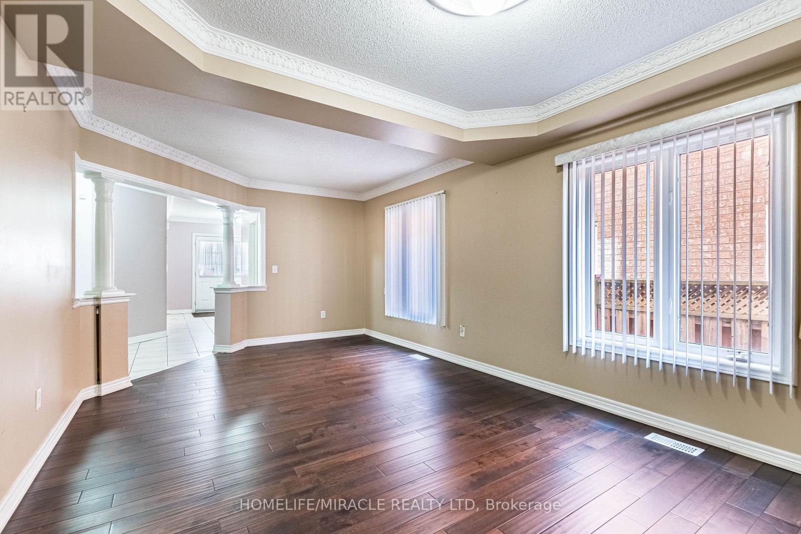 Upper Portion - 62 Long Meadow Road, Brampton, Ontario  L6P 1Z9 - Photo 10 - W13042772