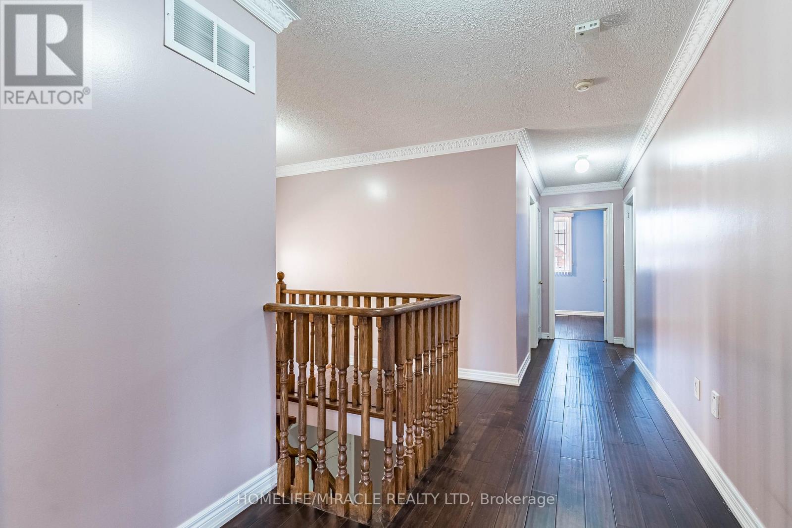 Upper Portion - 62 Long Meadow Road, Brampton, Ontario  L6P 1Z9 - Photo 23 - W13042772