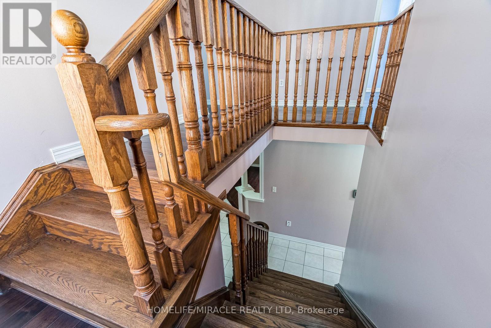 Upper Portion - 62 Long Meadow Road, Brampton, Ontario  L6P 1Z9 - Photo 26 - W13042772