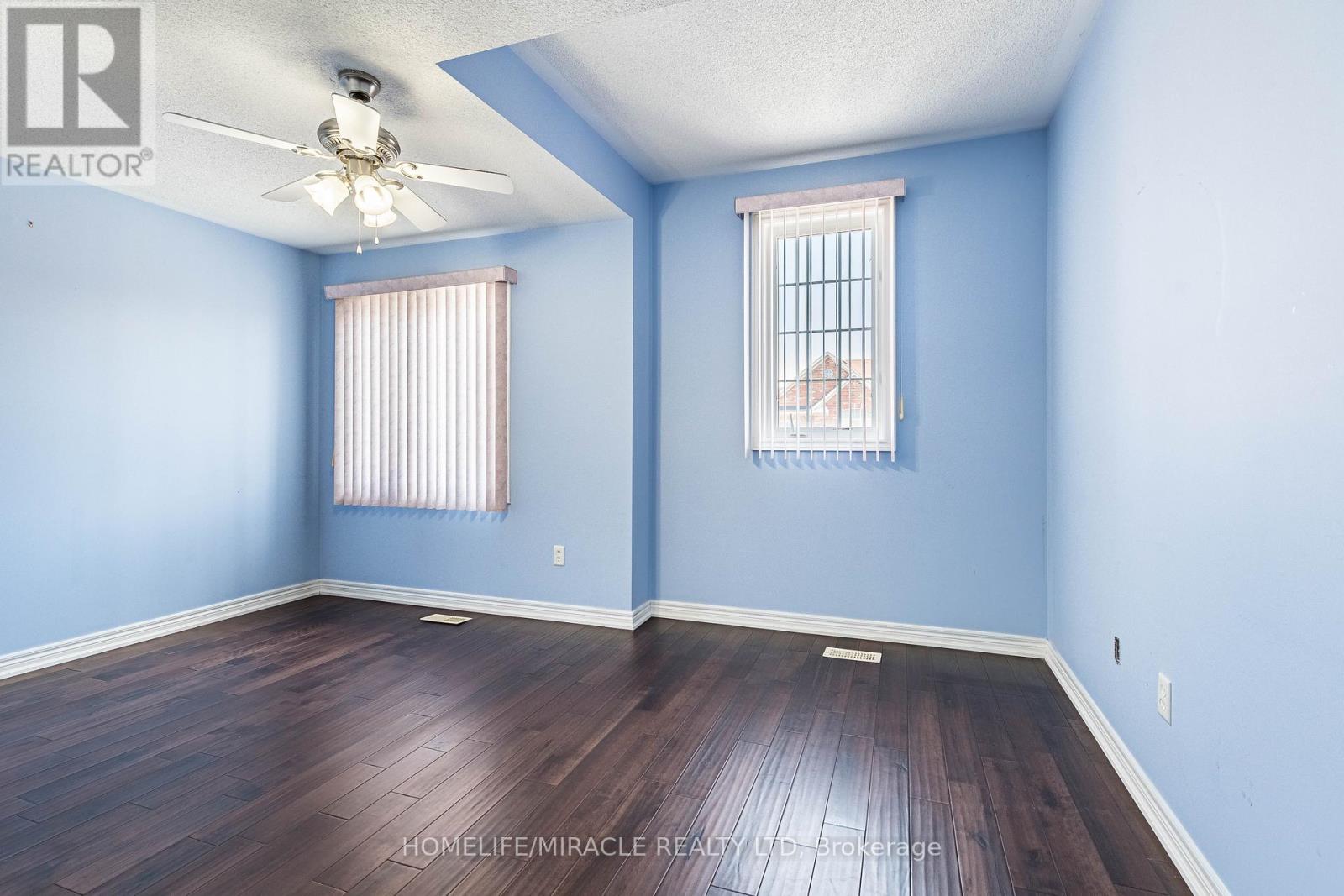 Upper Portion - 62 Long Meadow Road, Brampton, Ontario  L6P 1Z9 - Photo 38 - W13042772