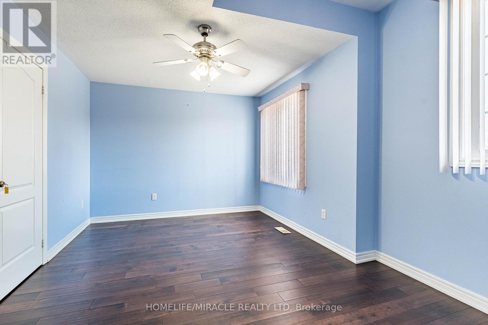 Upper Portion - 62 Long Meadow Road, Brampton, Ontario  L6P 1Z9 - Photo 39 - W13042772