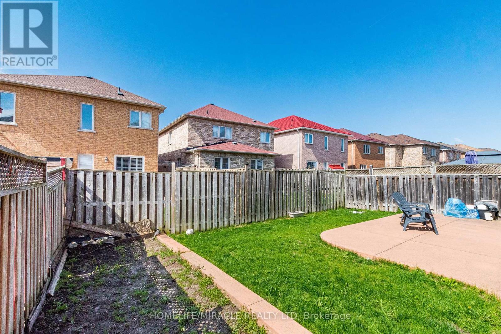 Upper Portion - 62 Long Meadow Road, Brampton, Ontario  L6P 1Z9 - Photo 48 - W13042772