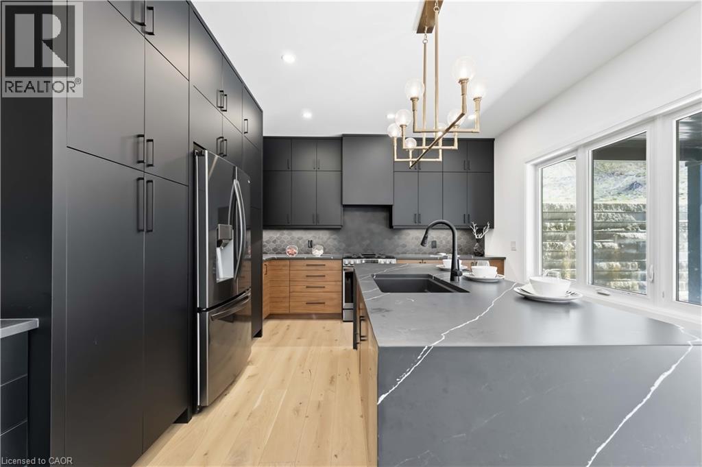 119 Welland Vale Road, St. Catharines, Ontario  L2S 3Y2 - Photo 14 - 40824023