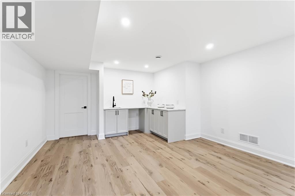 119 Welland Vale Road, St. Catharines, Ontario  L2S 3Y2 - Photo 37 - 40824023