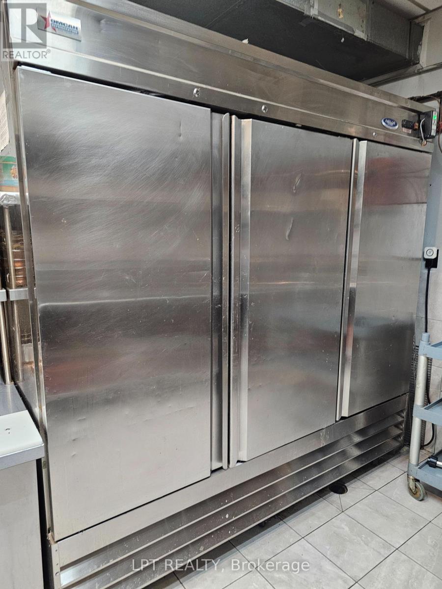 136 King Street E, Clarington, Ontario  L1C 1N7 - Photo 6 - E13022614