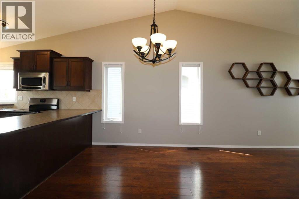 1664 Coalbanks Boulevard W, Lethbridge, Alberta  T1J 2X4 - Photo 6 - A2299174