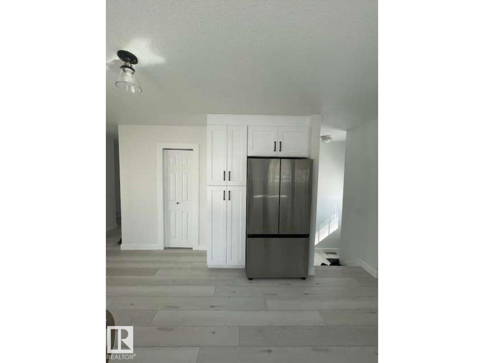 1929 65 St Nw, Edmonton, Alberta  T6L 1M1 - Photo 6 - E4484126