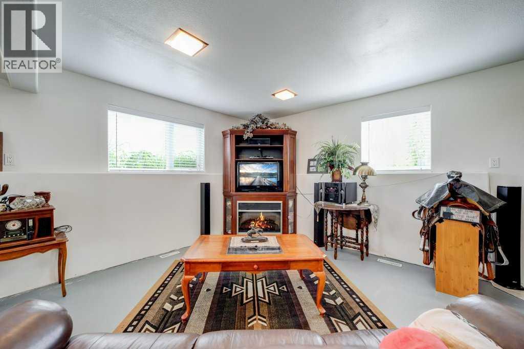 720 Minto Street, Granum, Alberta  T0l 1A0 - Photo 41 - A2301458