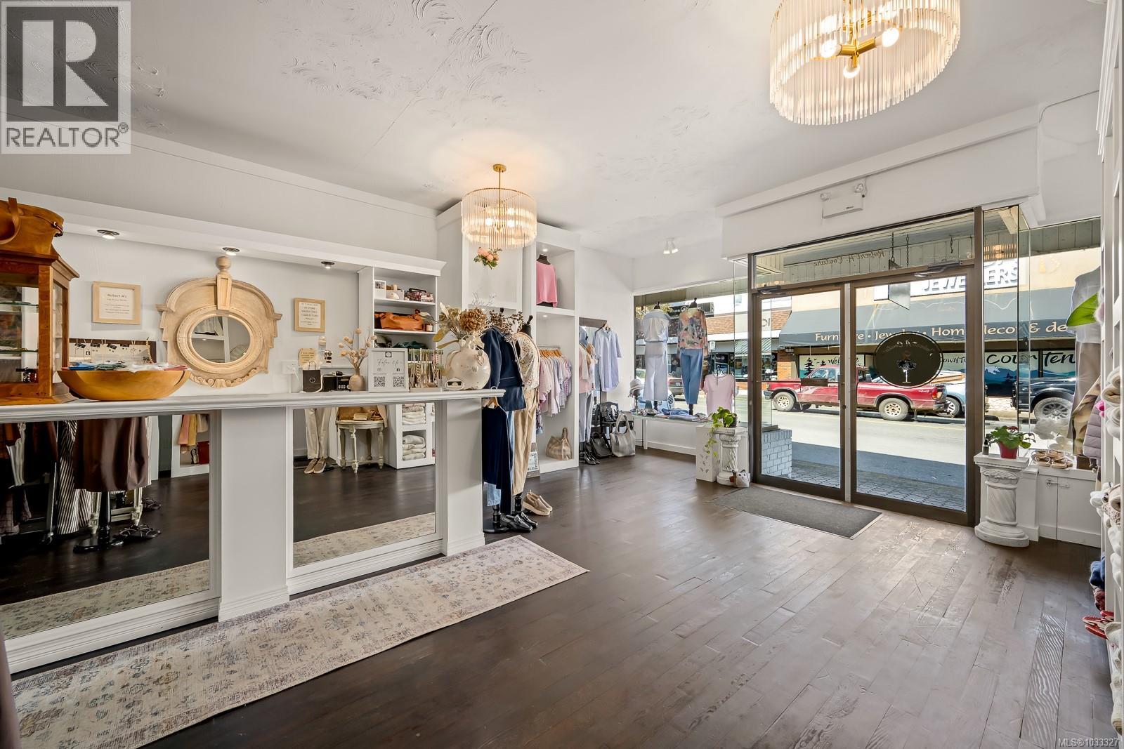 A 274 5th St, Courtenay, British Columbia  V9N 1J6 - Photo 4 - 1033327