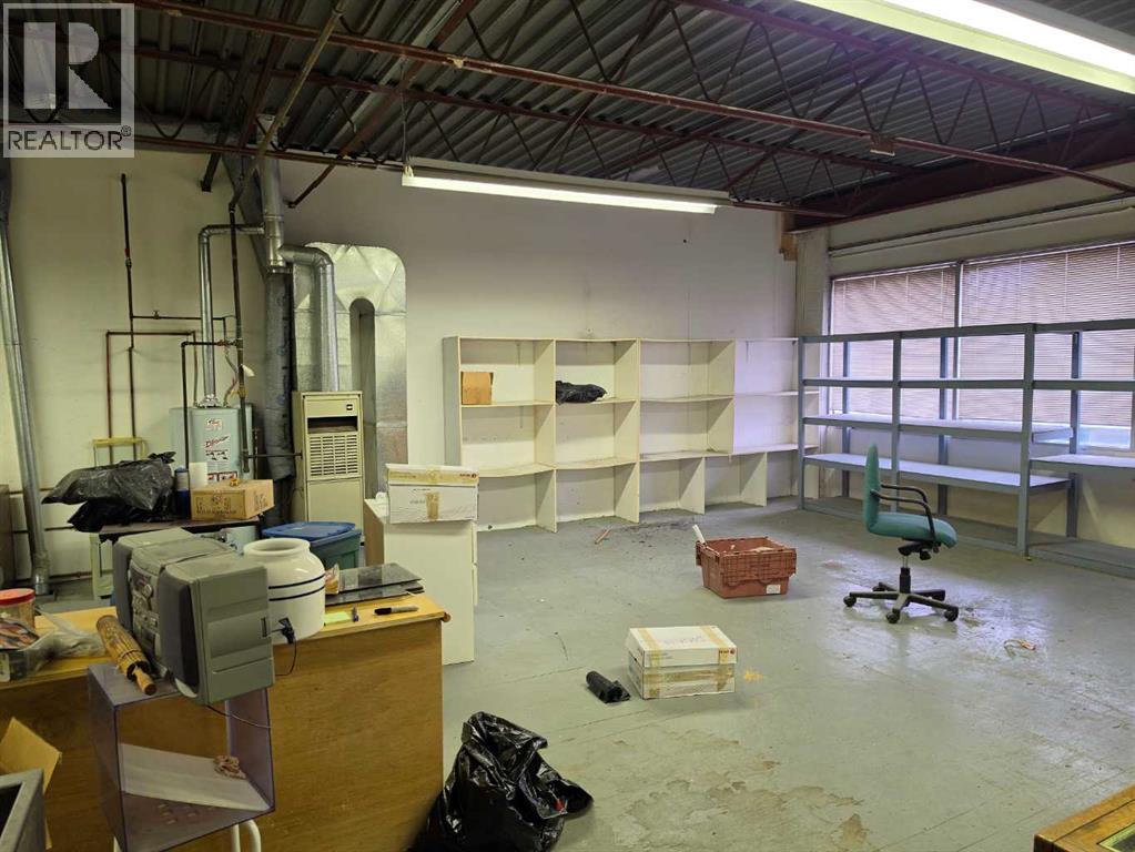 8, 3610 29 Street NE, Calgary, Alberta  T1Y 5Z7 - Photo 4 - A2304666