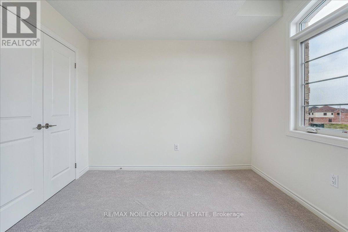 259 Madelaine Drive, Barrie, Ontario  L9J 0P4 - Photo 39 - S13038234