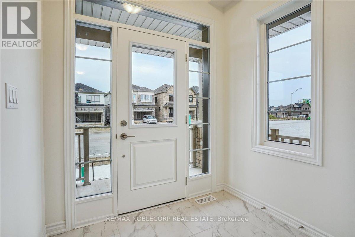 259 Madelaine Drive, Barrie, Ontario  L9J 0P4 - Photo 3 - S13038234