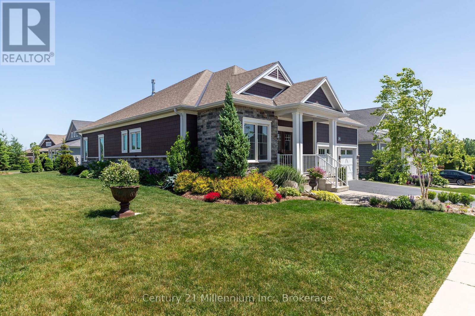 209 Snowberry Lane, Georgian Bluffs, Ontario  N0H 1S0 - Photo 5 - X13039756