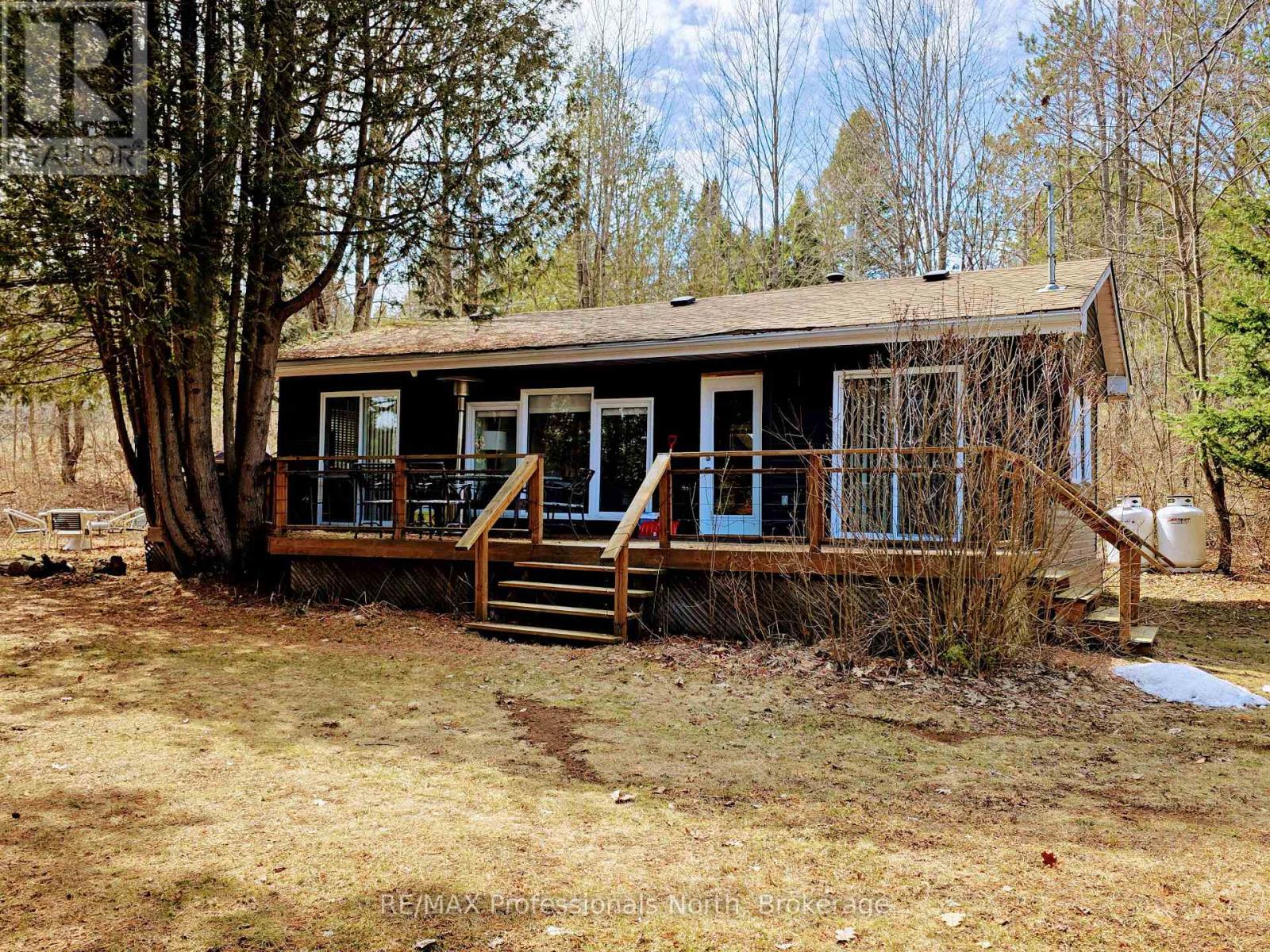 1044 SHANAHAN TRAIL, Minden Hills, Ontario