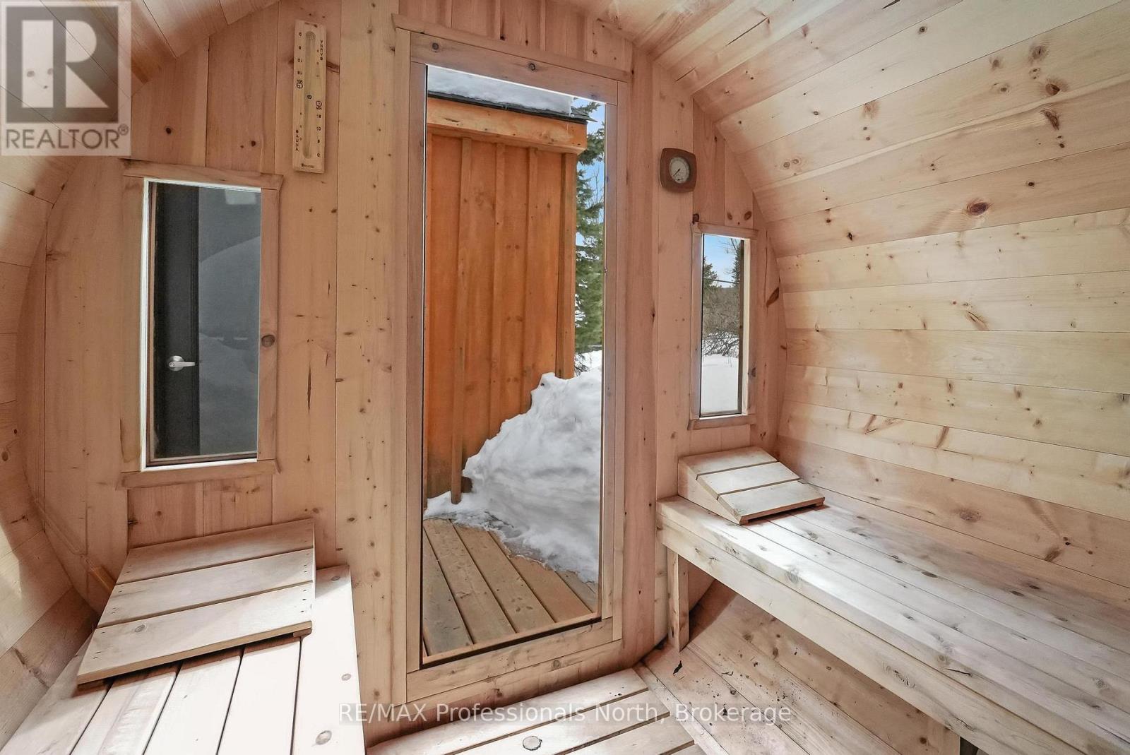 1044 Shanahan Trail, Minden Hills, Ontario  K0M 2K0 - Photo 28 - X12812350