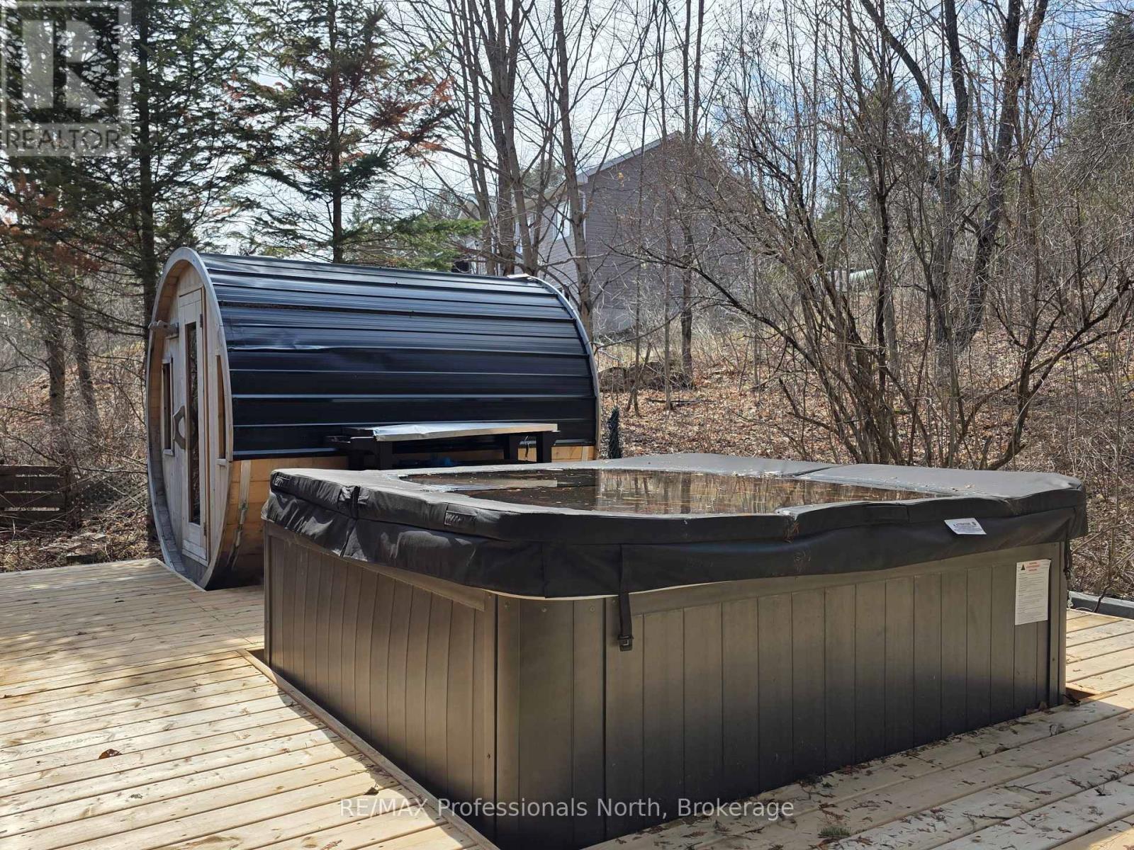 1044 Shanahan Trail, Minden Hills, Ontario  K0M 2K0 - Photo 25 - X12812350