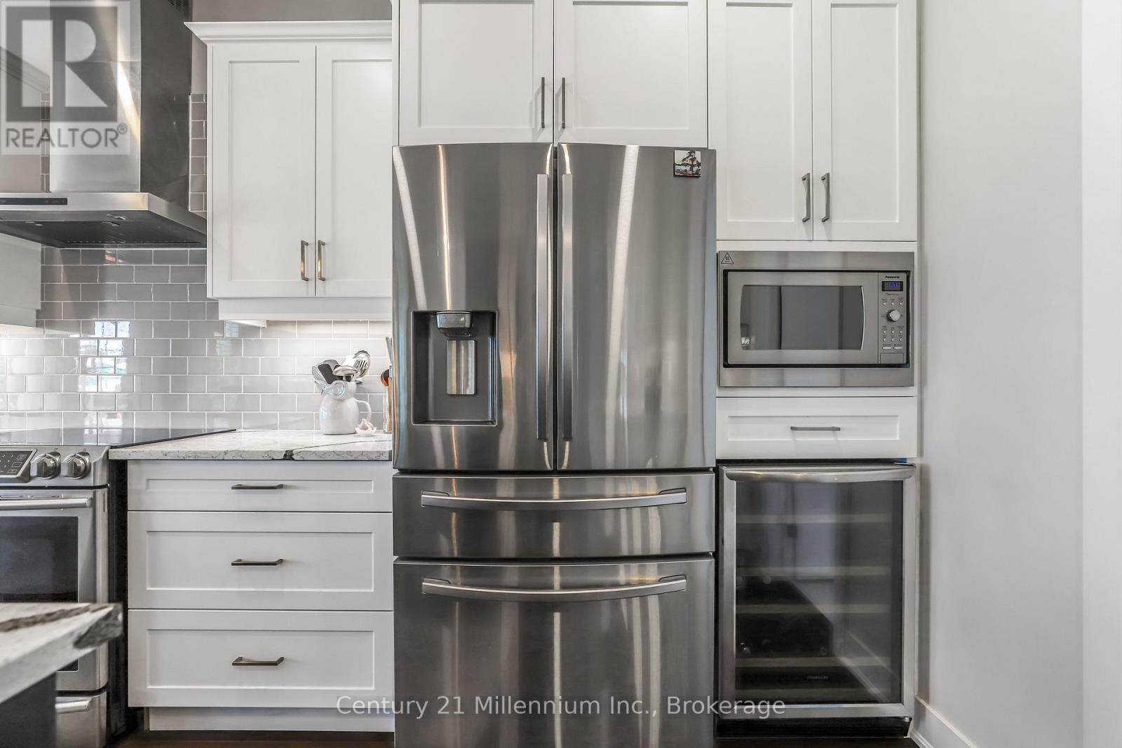 209 Snowberry Lane, Georgian Bluffs, Ontario  N0H 1S0 - Photo 20 - X13039756