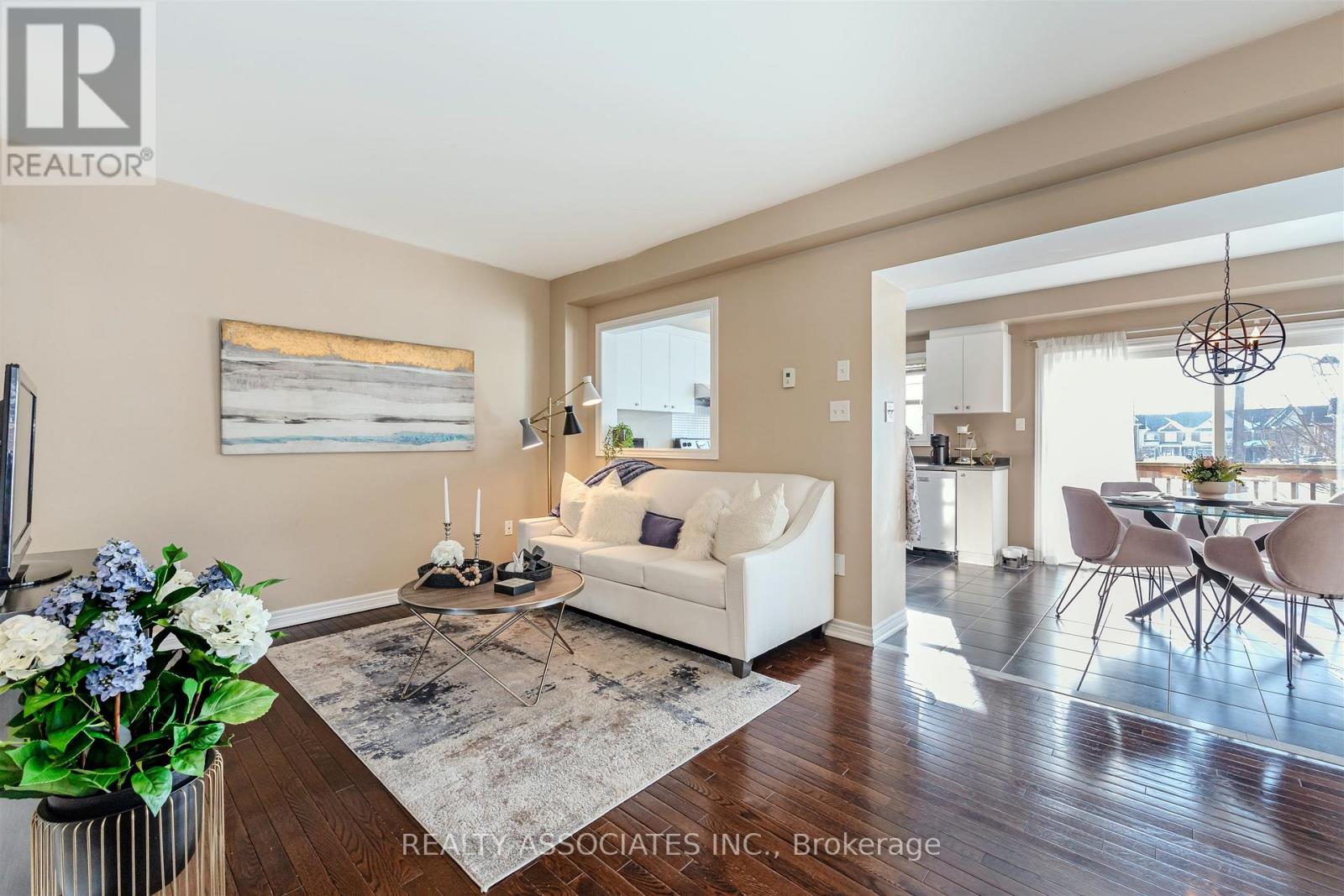 19 Bearings Avenue, Whitchurch-Stouffville, Ontario  L4A 0W6 - Photo 2 - N13042284