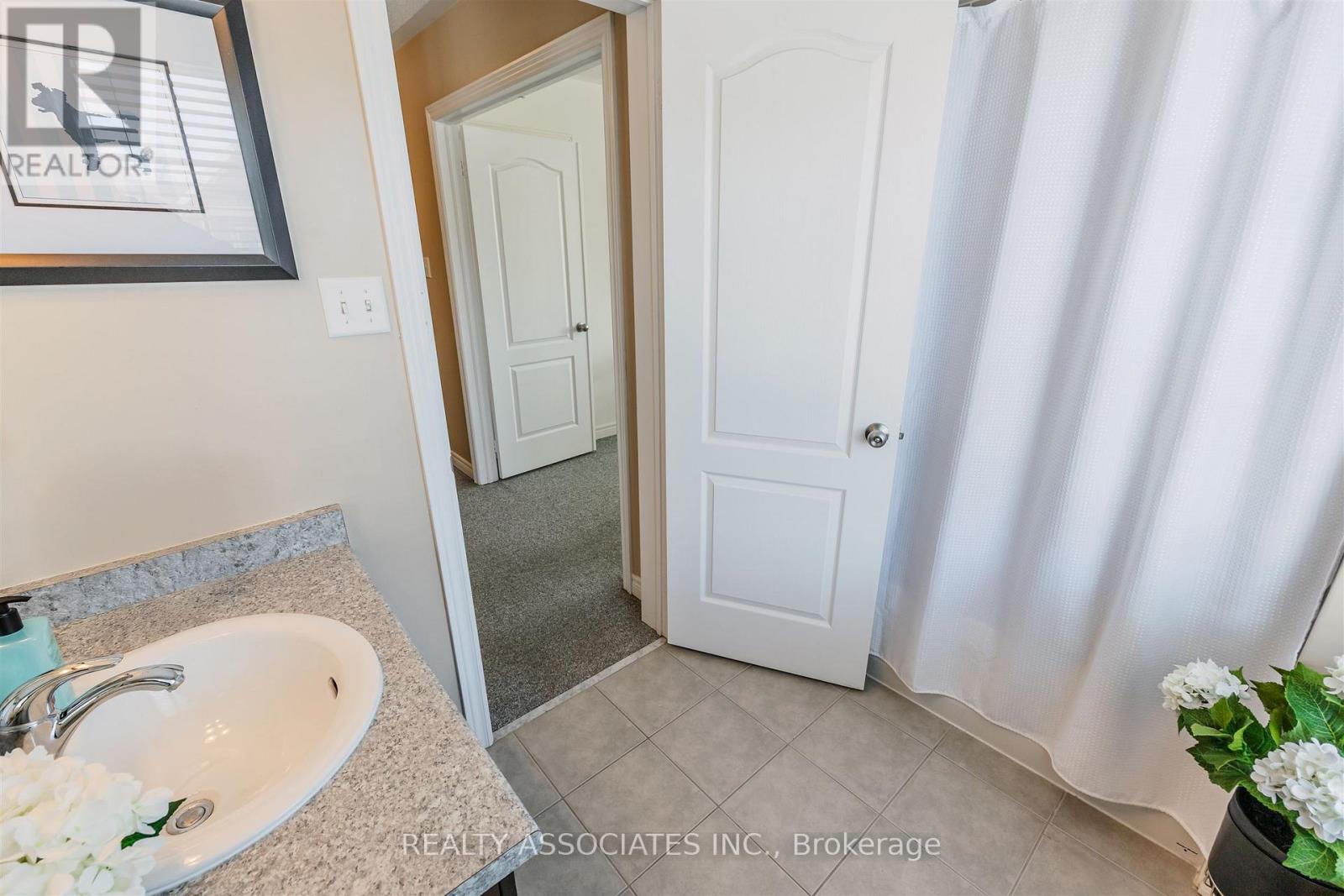 19 Bearings Avenue, Whitchurch-Stouffville, Ontario  L4A 0W6 - Photo 29 - N13042284