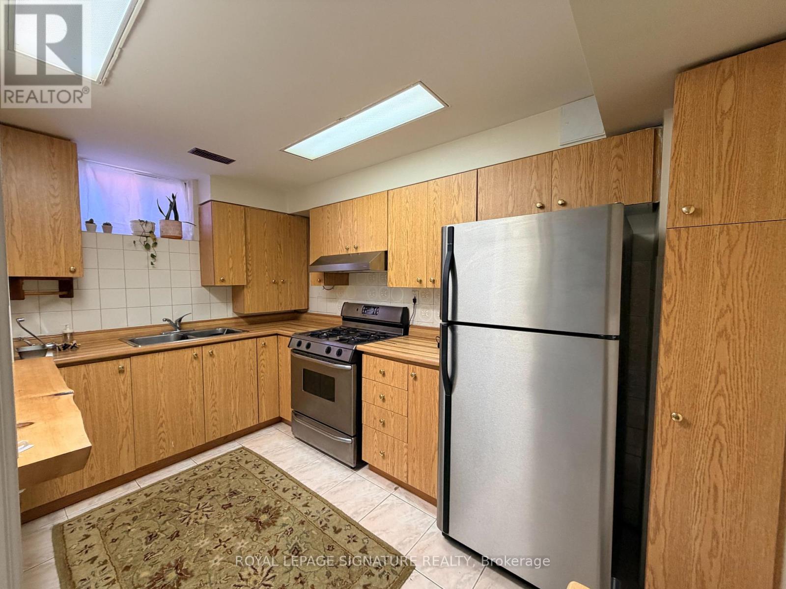 Basement - 3092 Knob Hill, Mississauga, Ontario  L4X 2X3 - Photo 6 - W13041532