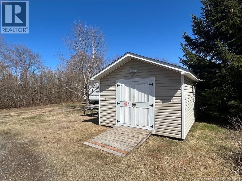 58 Acadie Street, Richibucto, New Brunswick  E4W 3V7 - Photo 2 - NB137922