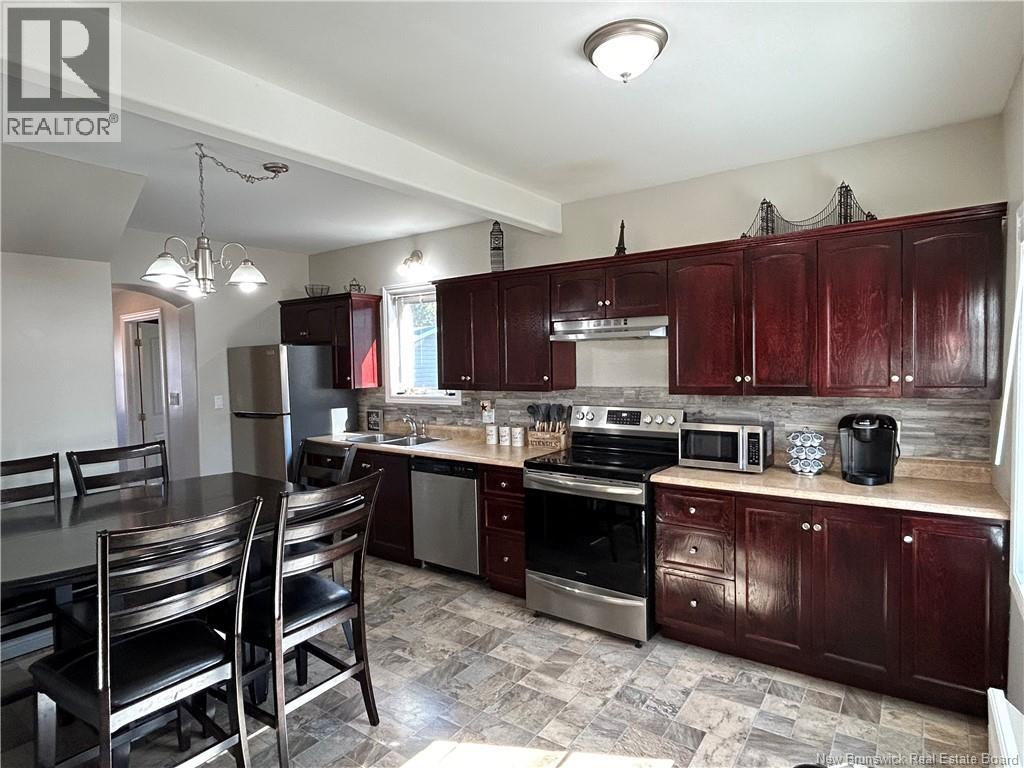 58 Acadie Street, Richibucto, New Brunswick  E4W 3V7 - Photo 5 - NB137922