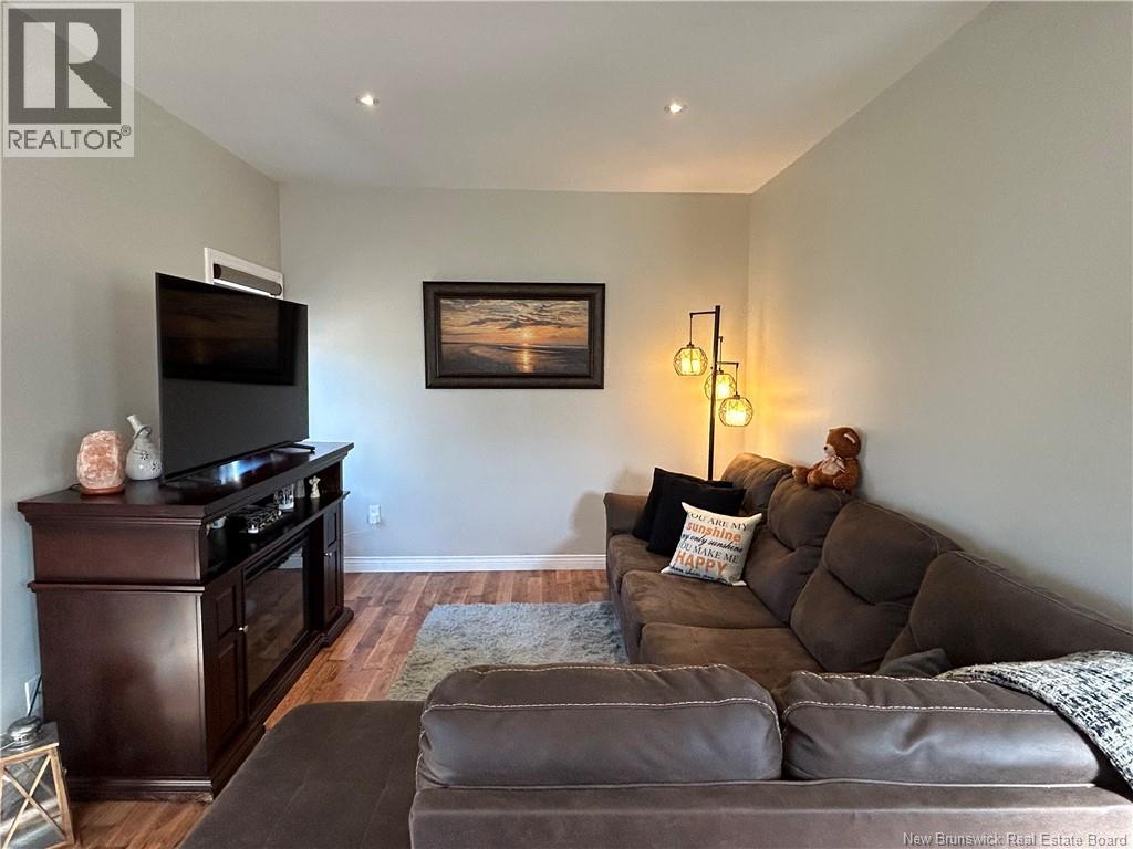 58 Acadie Street, Richibucto, New Brunswick  E4W 3V7 - Photo 9 - NB137922