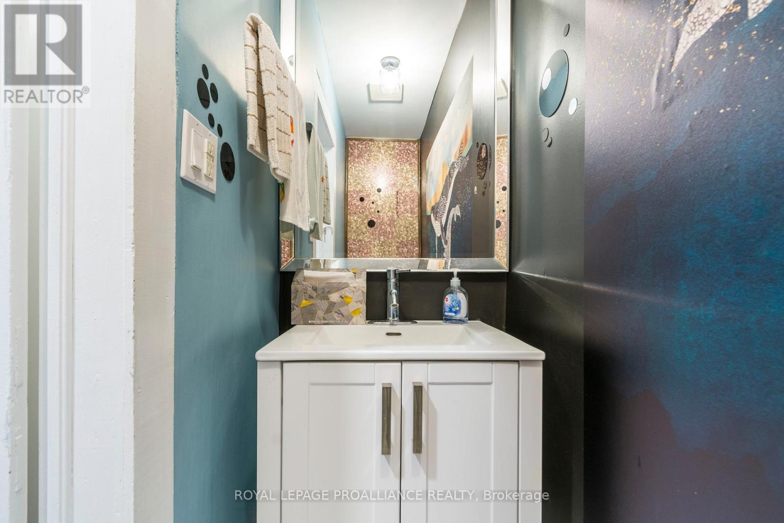 5 - 233 John Street, Belleville, Ontario  K8N 3G2 - Photo 15 - X13042814