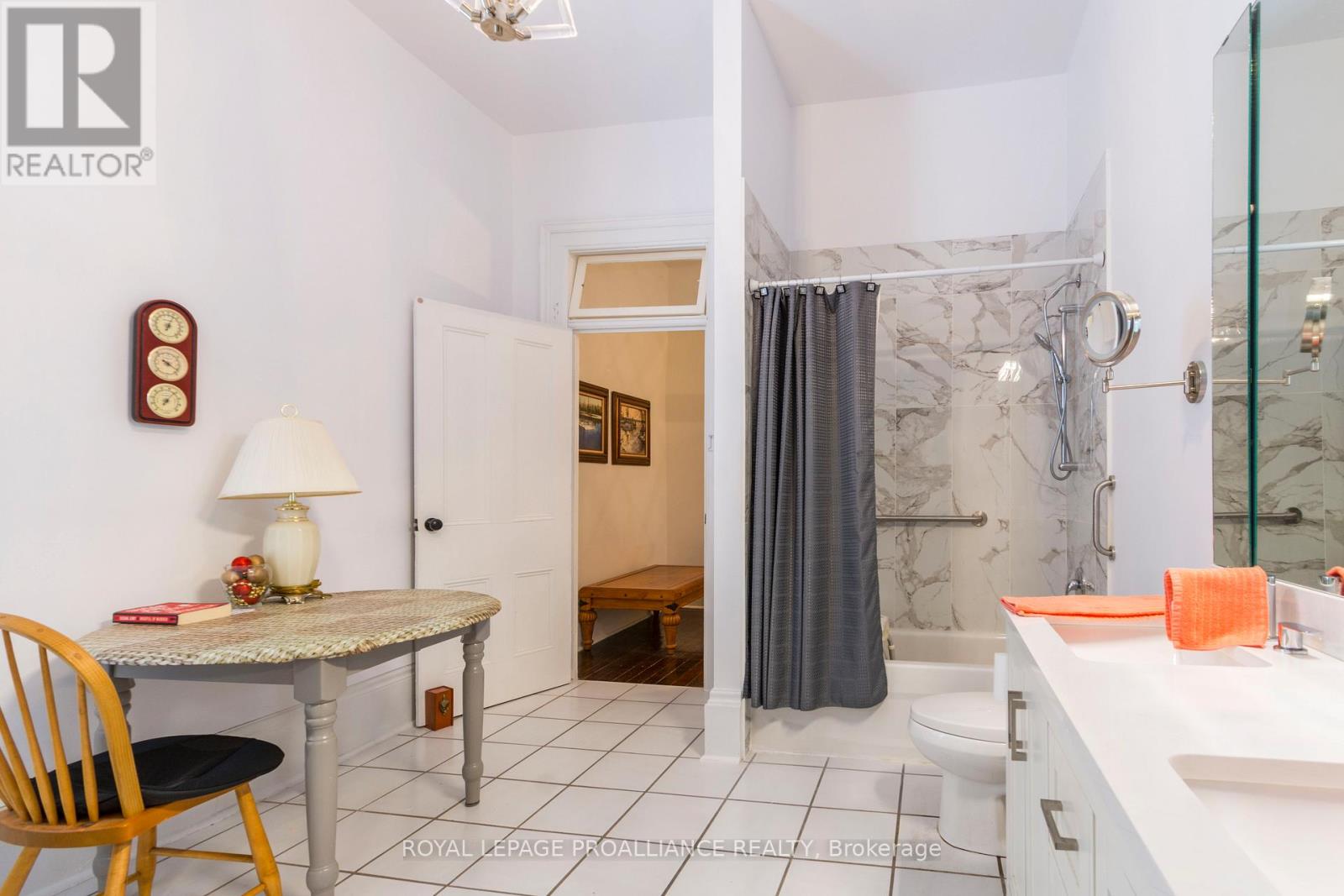 5 - 233 John Street, Belleville, Ontario  K8N 3G2 - Photo 24 - X13042814