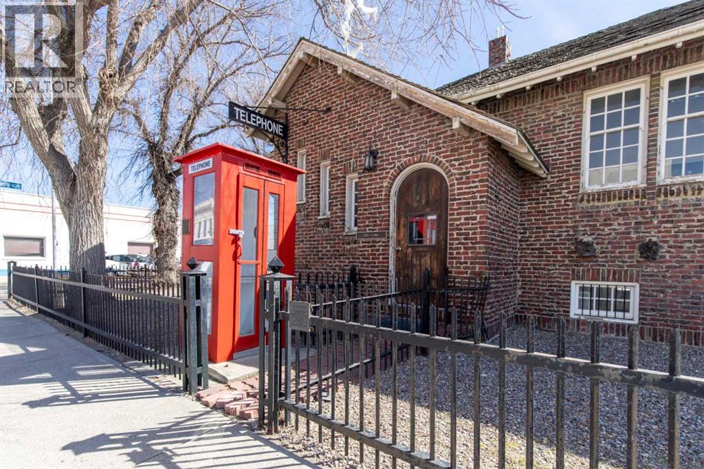 2224 2 Avenue, Fort Macleod, Alberta  T0L 0Z0 - Photo 2 - A2304572