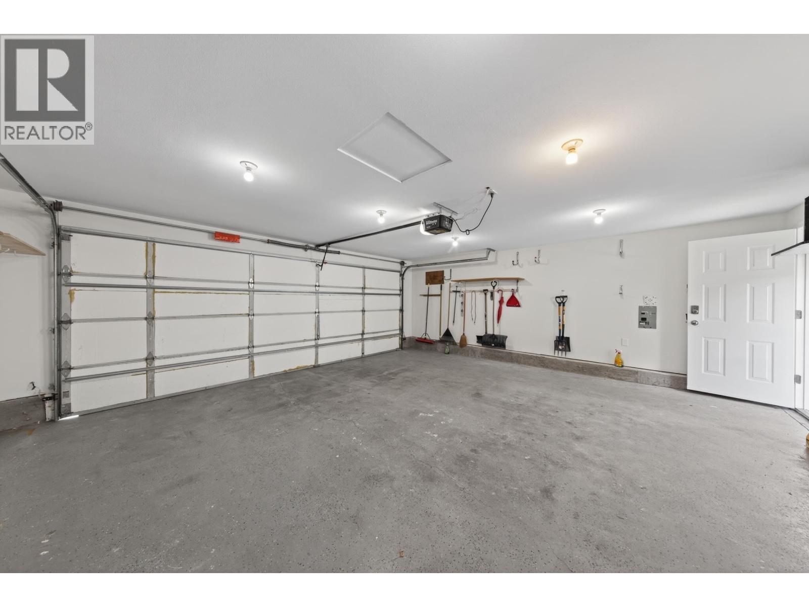 3076 E 27th Avenue, Vancouver, British Columbia  V5R 1P2 - Photo 31 - R3114280