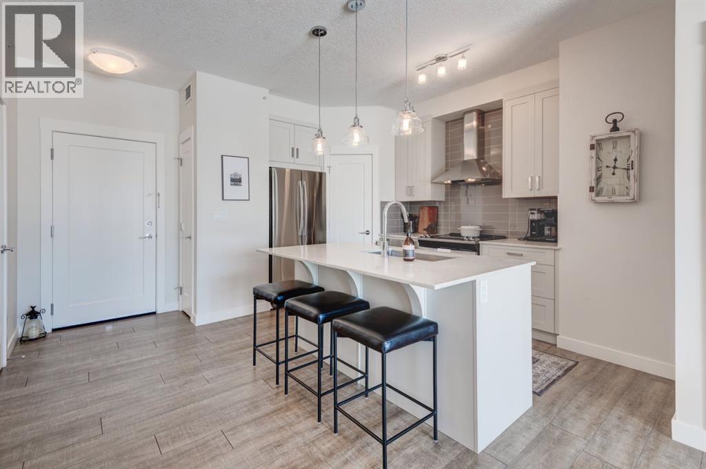 421, 10 Walgrove Walk Se, Calgary, Alberta  T2X 4E3 - Photo 3 - A2293192