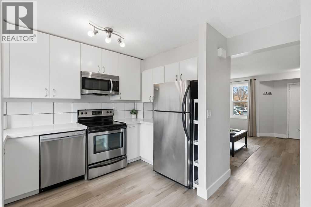 102, 123 Queensland Drive SE, Calgary, Alberta  T2J 5J4 - Photo 12 - A2303898