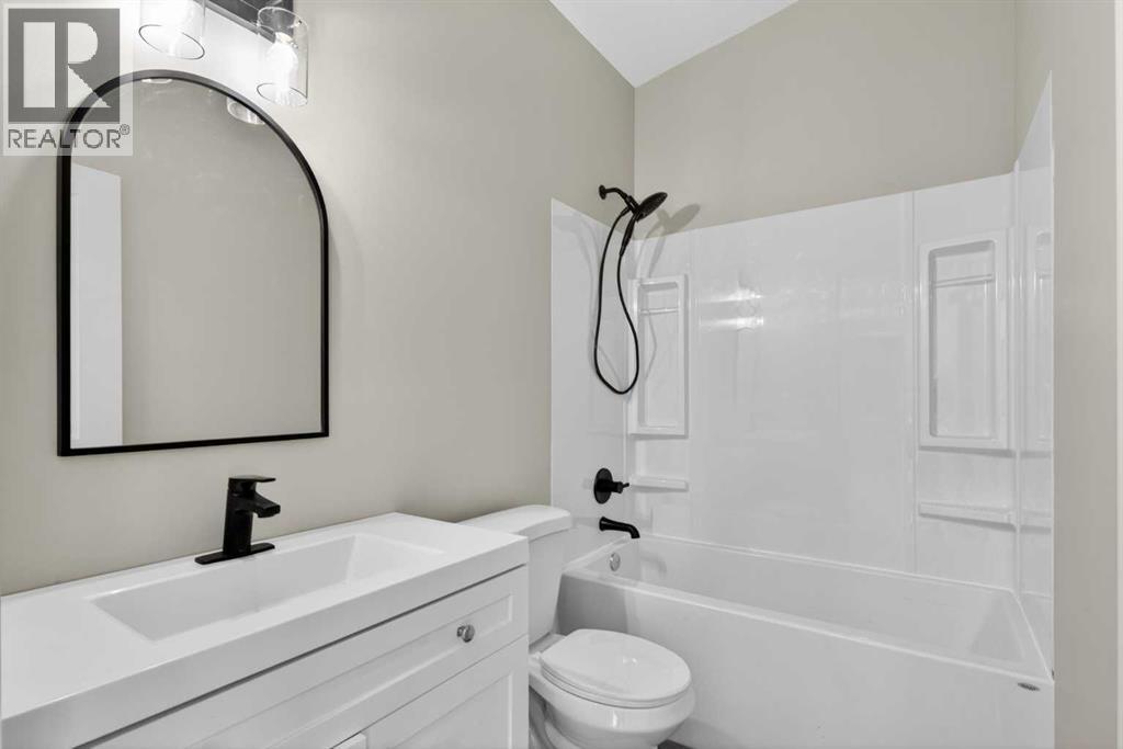 #14, 320 7 Avenue NE, Three Hills, Alberta  T0M 2N0 - Photo 23 - A2304476