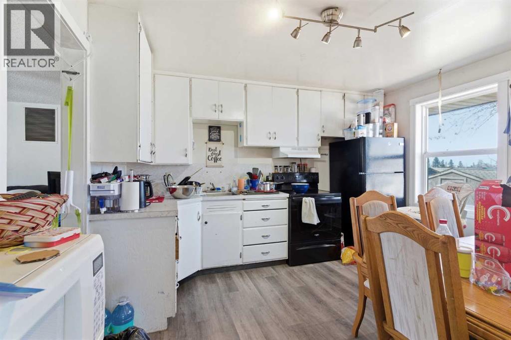 #33, 320 7 Avenue NE, Three Hills, Alberta  T0M 2N0 - Photo 6 - A2304509