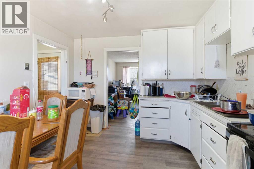 #33, 320 7 Avenue NE, Three Hills, Alberta  T0M 2N0 - Photo 5 - A2304509