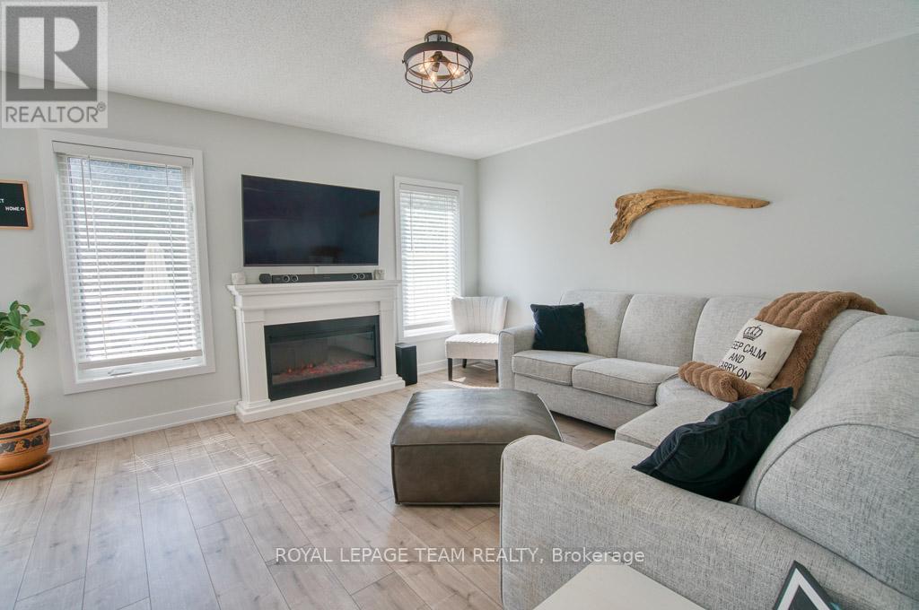 129 Maestro Avenue, Ottawa, Ontario  K2S 0V4 - Photo 8 - X13042826