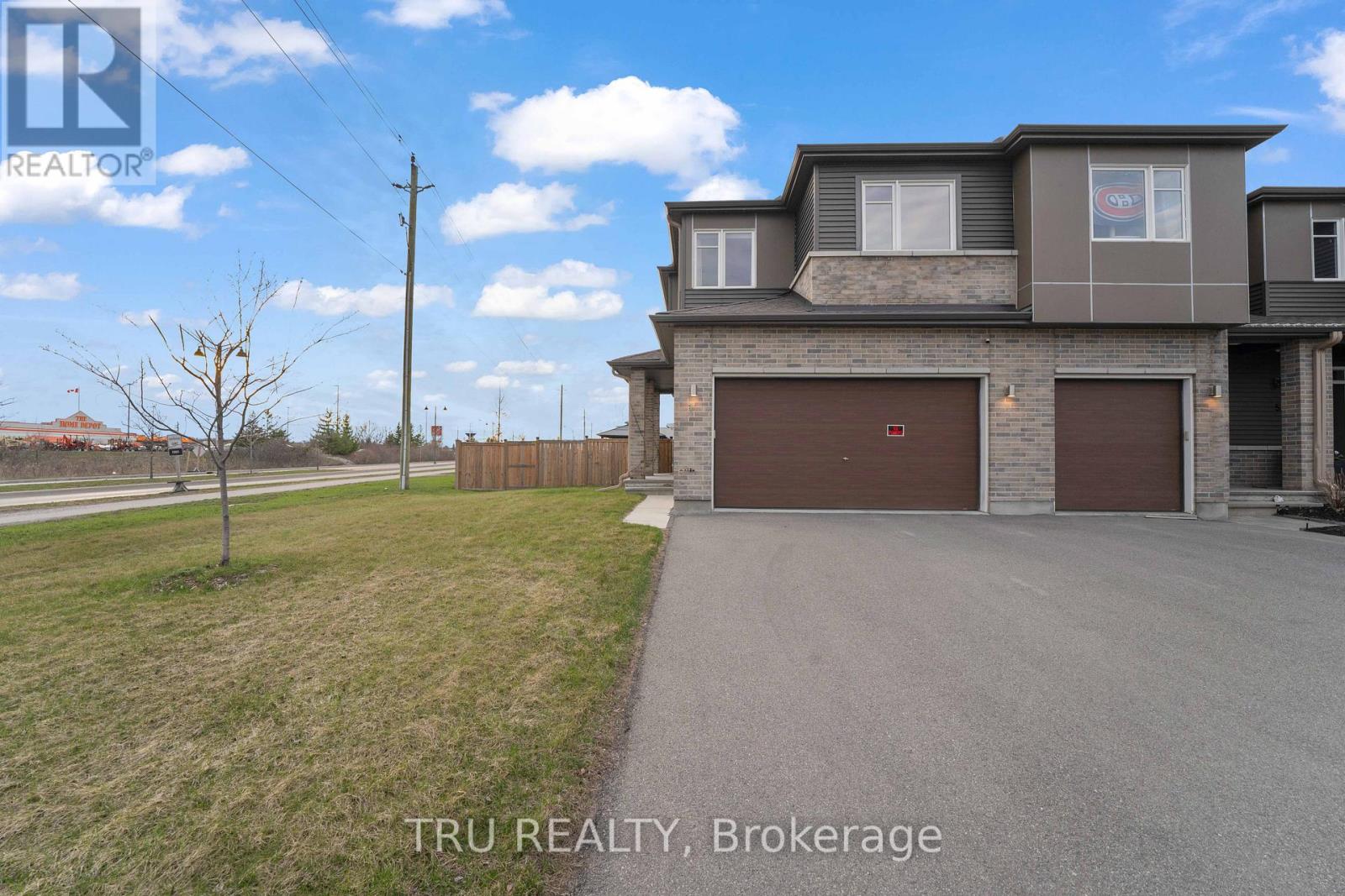 1 STOKES DRIVE, Carleton Place, Ontario