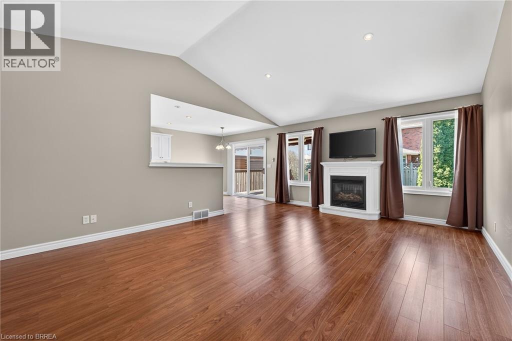 76 Mann Avenue, Simcoe, Ontario  N3Y 5K4 - Photo 5 - 40823274