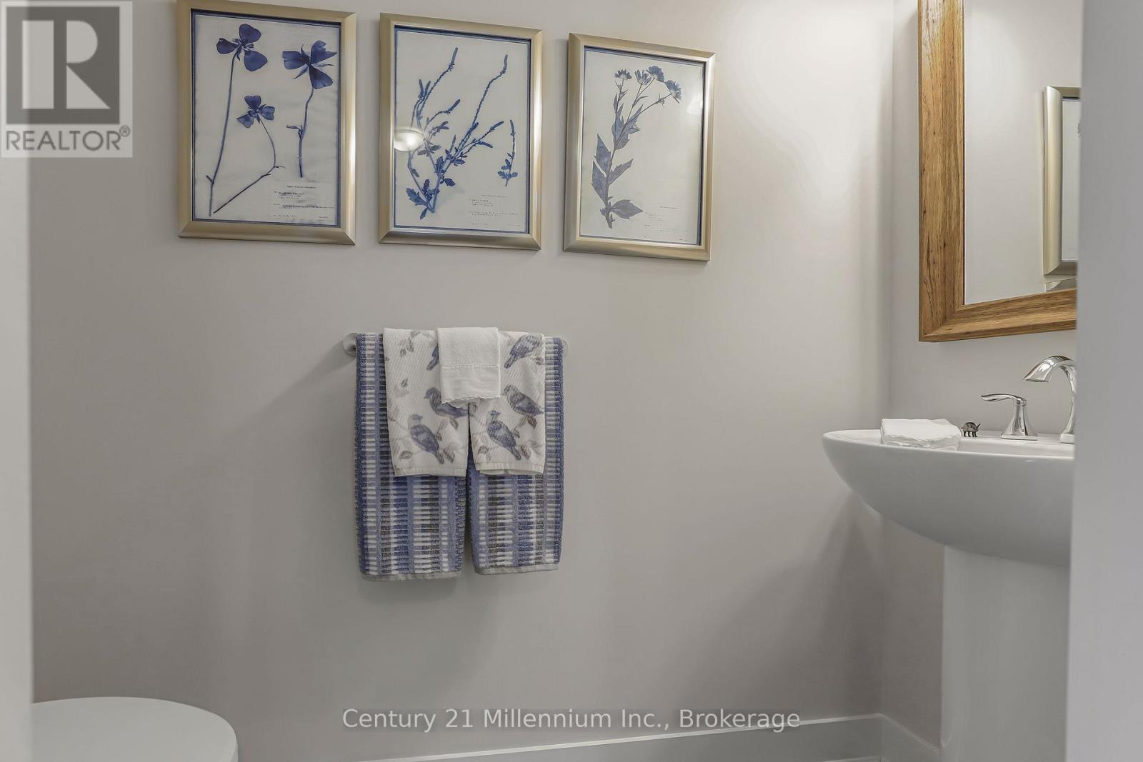 209 Snowberry Lane, Georgian Bluffs, Ontario  N0H 1S0 - Photo 17 - X13039756