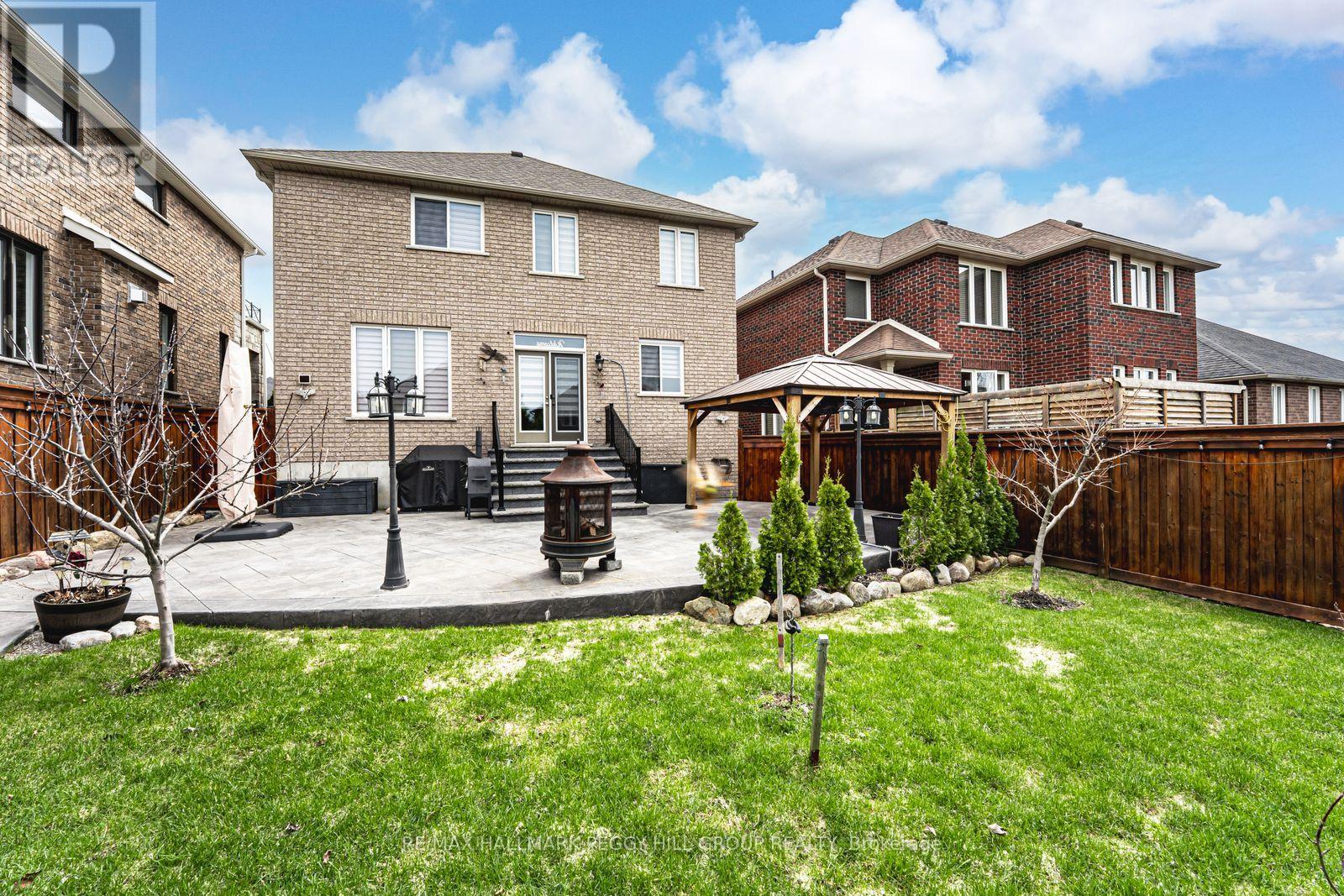 52 Jewel House Lane, Barrie, Ontario  L4N 8J7 - Photo 12 - S12909072